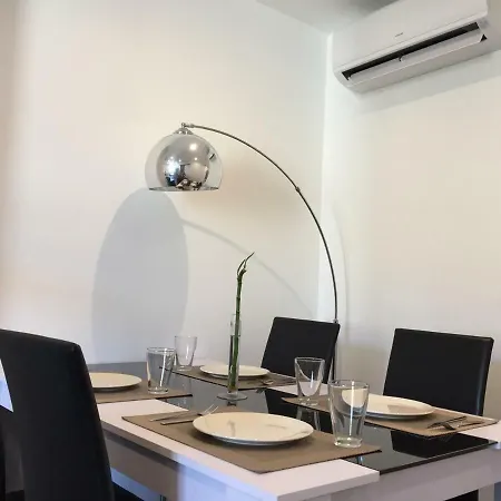 Appartamento T2 Hyper centre clim,WIFI Hyères Esterno foto